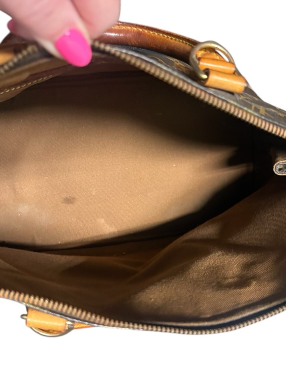 Louis Vuitton Brown Monogram Alma-Style Satchel with Vachetta Trim - Picture 15 of 16